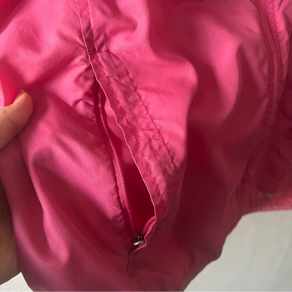 L.L. Bean Pink Lightweight Windbreaker Jacket Size Large - Picture 4 of 9